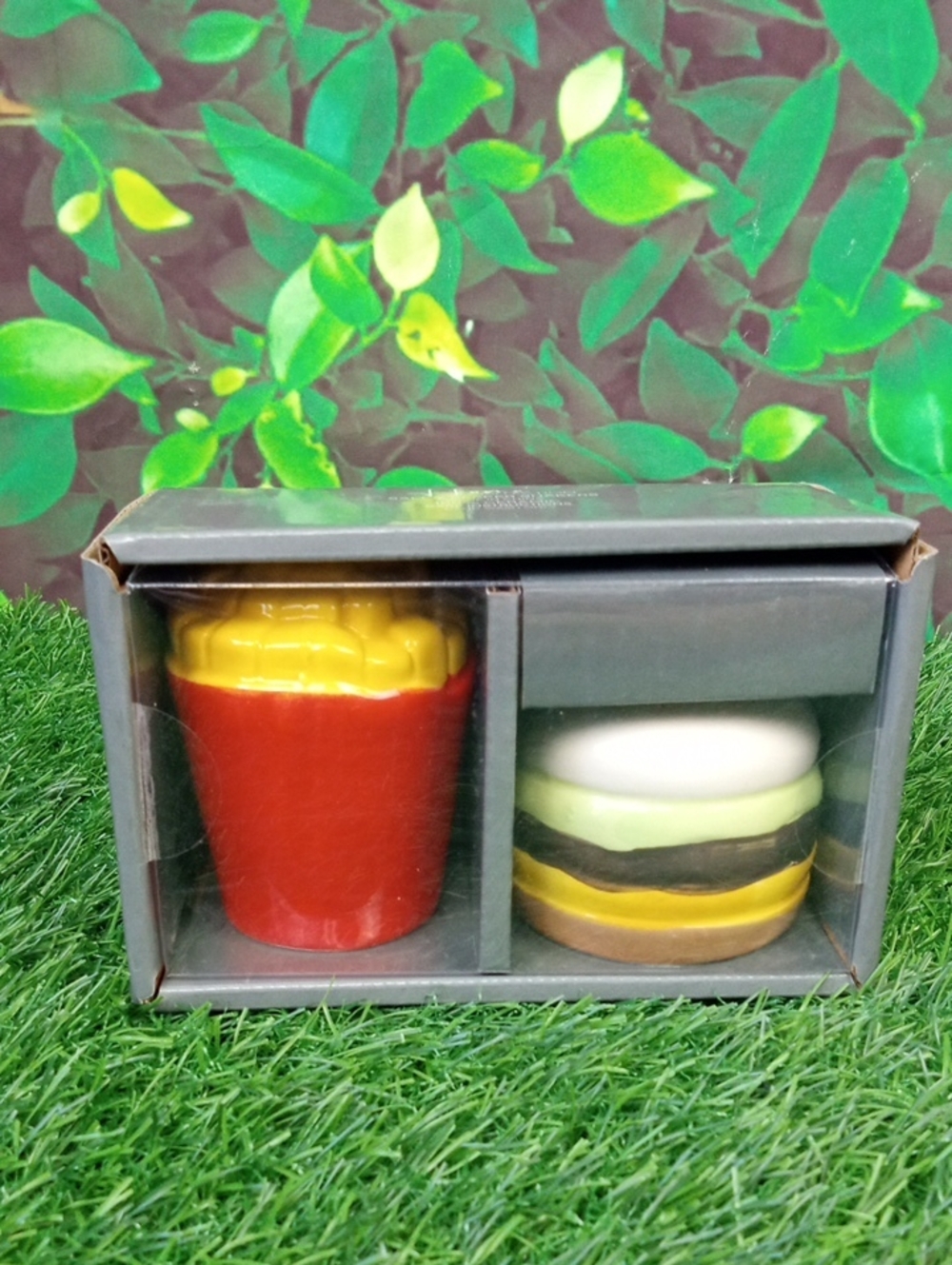 🏠 Home Collection Burger & Fries Ceramic Salt & Pepper Shakers